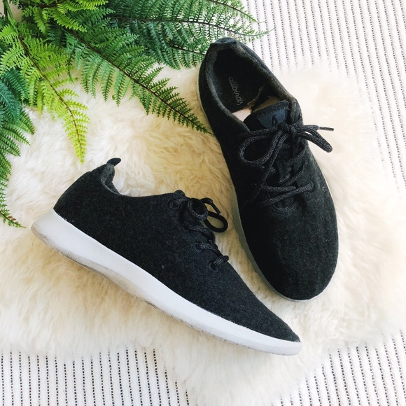 Kotare Jo Allbirds Wool Runners Men/'s Size 9 Natural Black//Light Grey Sole